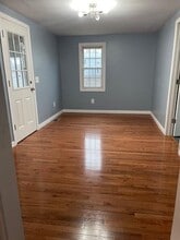 94 Puritan Dr in Warwick, RI - Building Photo - Building Photo