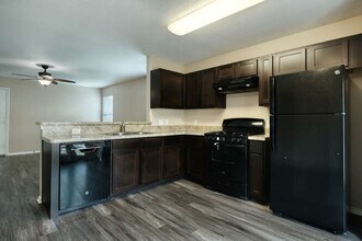 244 Langely in Kyle, TX - Building Photo - Building Photo