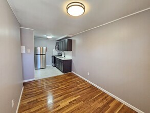 1256 Waverly Place in Elizabeth, NJ - Foto de edificio - Building Photo