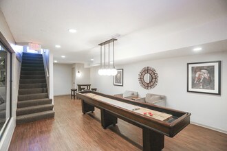 The Ridge Overland Park in Overland Park, KS - Foto de edificio - Interior Photo