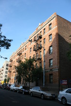 2301 Morris Ave in Bronx, NY - Building Photo - Building Photo