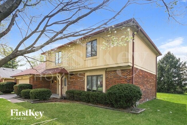 621 White Pine Dr in Noblesville, IN - Building Photo - Building Photo