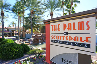 The Palms On Scottsdale in Tempe, AZ - Foto de edificio - Building Photo