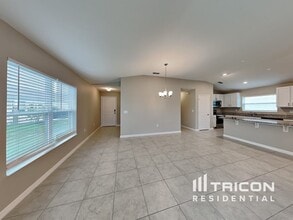 624 Bullrush Ct in Davenport, FL - Foto de edificio - Building Photo