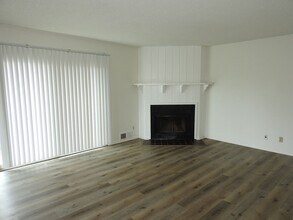 3761 Udall St in San Diego, CA - Building Photo - Building Photo