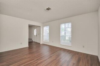 17210 Colony Creek Dr in Spring, TX - Building Photo - Building Photo