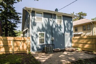 5229 Brookwood Ave in Kansas City, MO - Building Photo - Building Photo