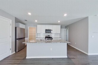 8577 SW 43rd Ter in Ocala, FL - Building Photo - Building Photo