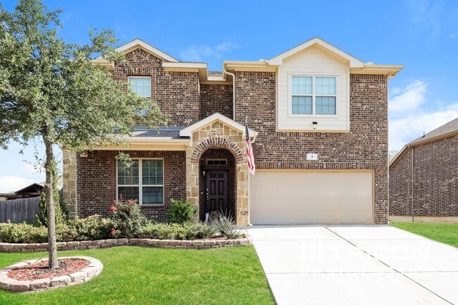 property at 2 Mapleridge Dr