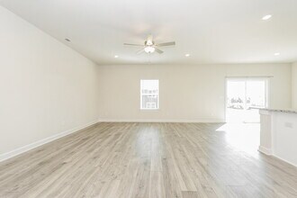 2433 Curbow Dr in Murfreesboro, TN - Building Photo - Building Photo