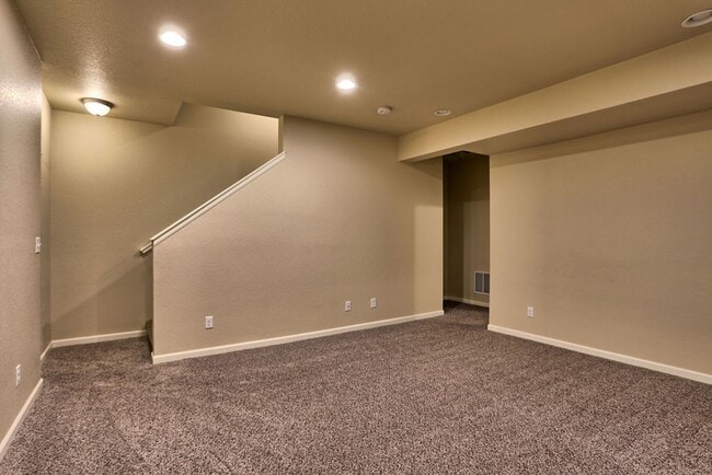 property at 571 Wind River Dr