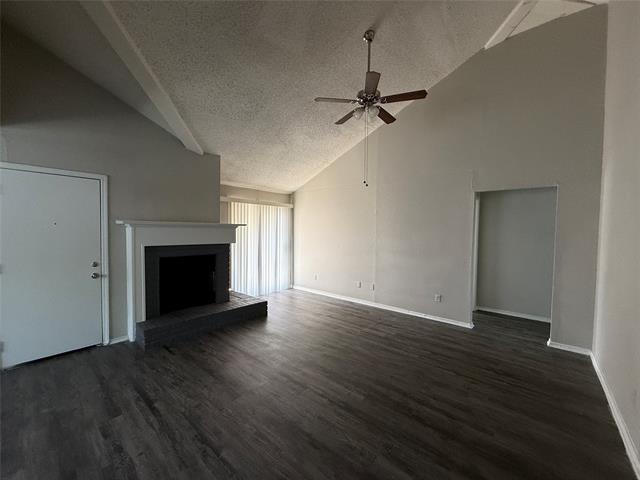 1508 Taylorcrest Dr in Dallas, TX - Foto de edificio - Building Photo