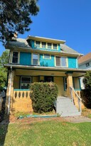 480 E 120th St in Cleveland, OH - Building Photo