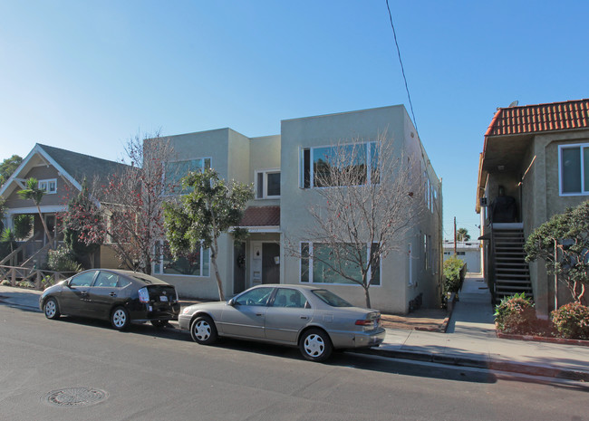 2732 3rd St in Santa Monica, CA - Building Photo - Building Photo