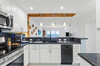 1500 S Ocean Blvd, Unit 1403 in Pompano Beach, FL - Foto de edificio - Building Photo
