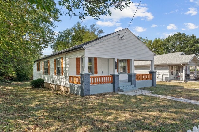 2417 N Fremont Ave in Springfield, MO - Building Photo - Building Photo