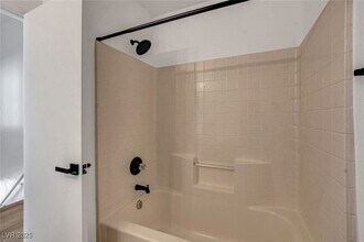 5998 Jagged Cut St in Henderson, NV - Building Photo - Building Photo