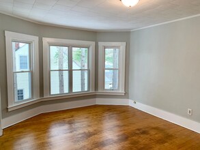 53 Wiley St, Unit 2 in Bangor, ME - Building Photo - Building Photo