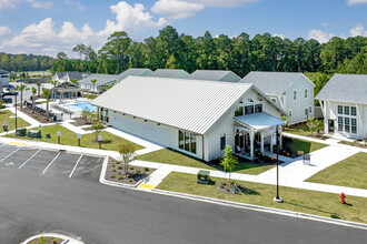 The Cottages at Myrtle Beach in Myrtle Beach, SC - Building Photo - Building Photo