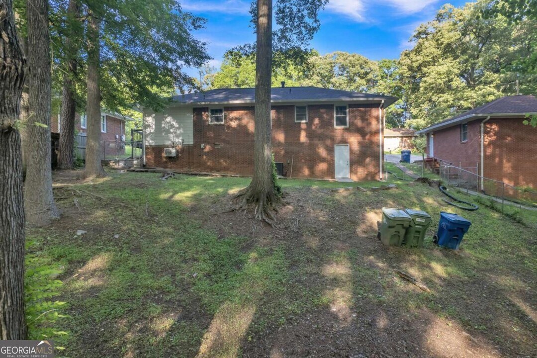 2773 Fairlane Dr SE in Atlanta, GA - Building Photo