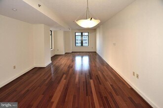 1150 K St NW in Washington, DC - Building Photo - Building Photo