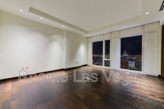 3750 Las Vegas Blvd S in Las Vegas, NV - Building Photo - Building Photo