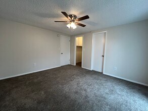 339-399 E 10th St in Loveland, CO - Building Photo - Building Photo