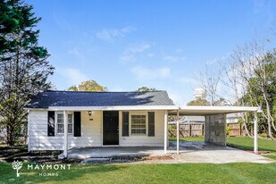 208 Bagwell St in Garner, NC - Building Photo