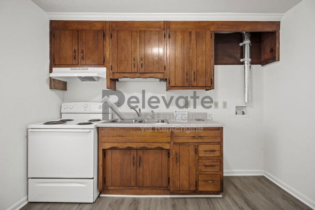 402 Dupuy Ave in Colonial Heights, VA - Building Photo - Building Photo