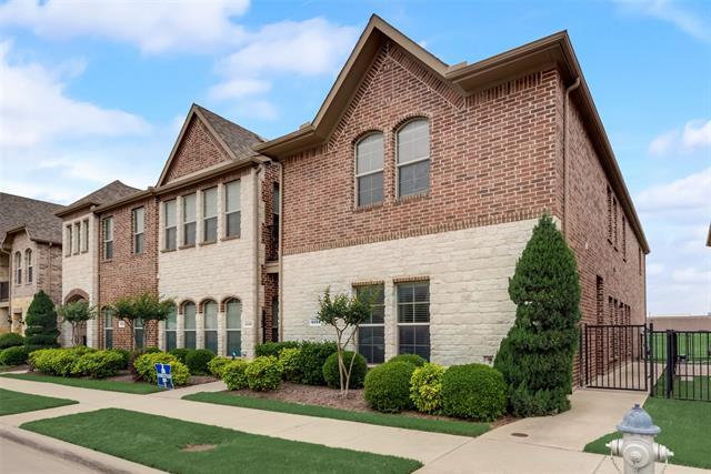 property at 4133 Comanche Dr