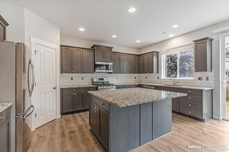 10017 7th Place SE in Lake Stevens, WA - Foto de edificio - Building Photo