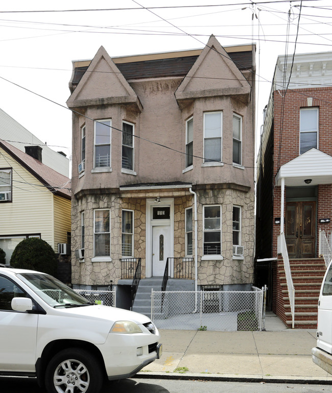 113 Lincoln St in Jersey City, NJ - Foto de edificio - Building Photo