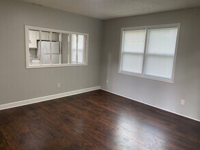 21 Judson Cv, Unit 1 in Jackson, TN - Building Photo - Building Photo