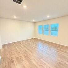 5505 W Youngstown Ln in Spokane, WA - Building Photo - Building Photo