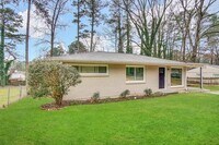 3407 Longleaf Dr photo'