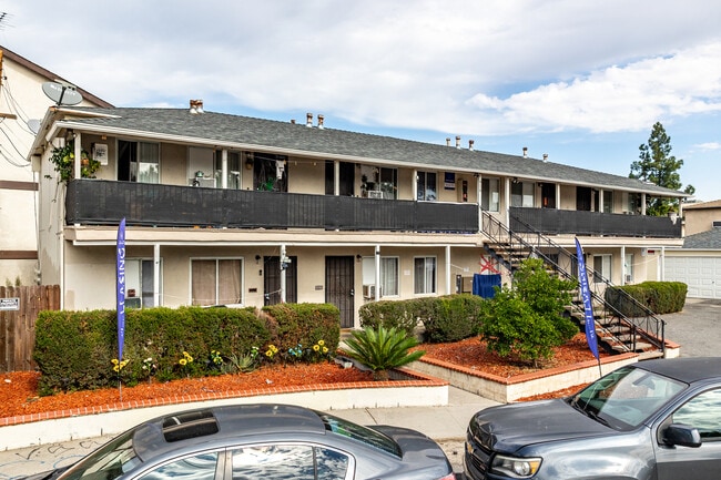 916 S. Cambridge St.