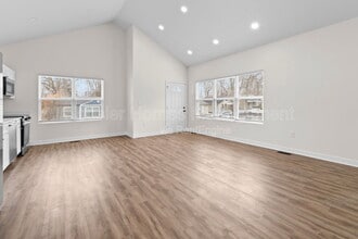 4448 Evanston Ave in Indianapolis, IN - Building Photo - Building Photo