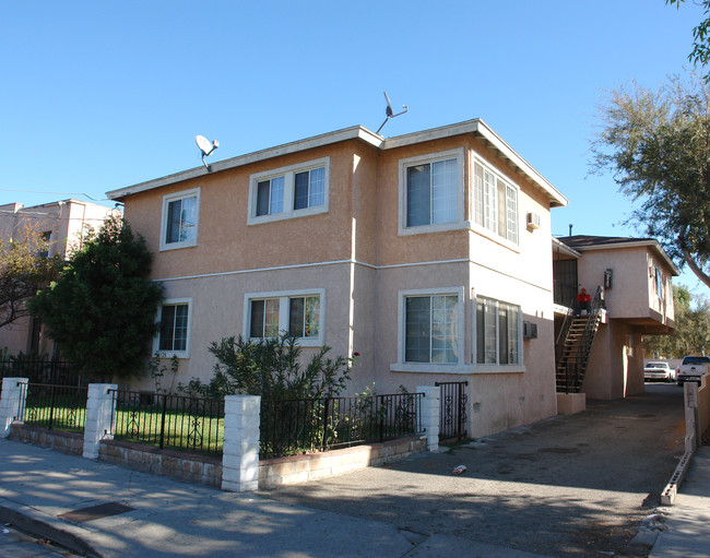 5528 Elmer Ave in North Hollywood, CA - Building Photo - Building Photo