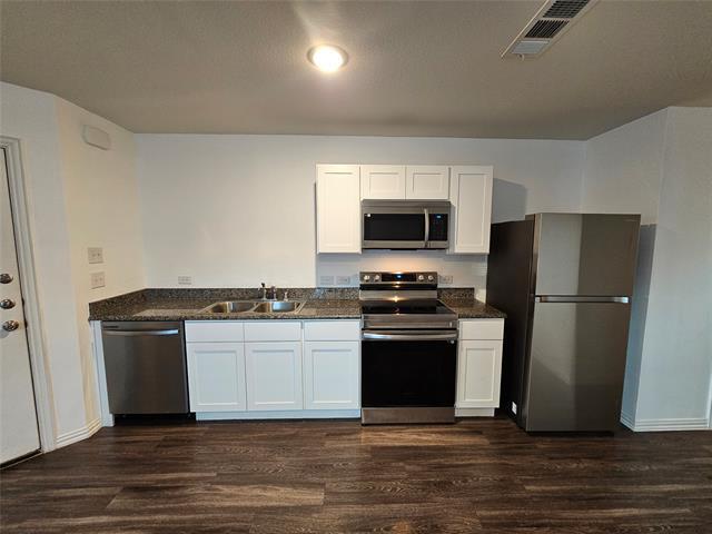 property at 5113 Avenue G