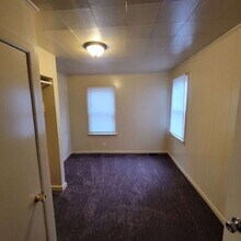 2315 W Morris St in Indianapolis, IN - Foto de edificio - Building Photo