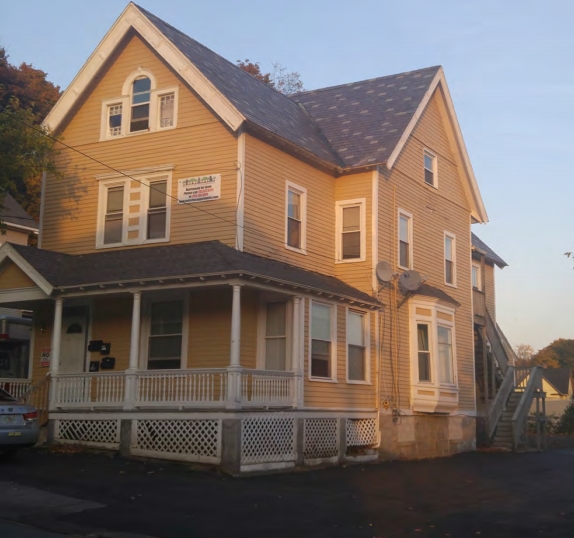 160 Prospect St in Waterbury, CT - Building Photo