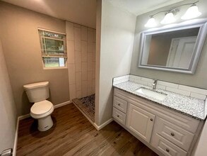 723 Pecan Ln in Cottonwood Shores, TX - Building Photo - Building Photo