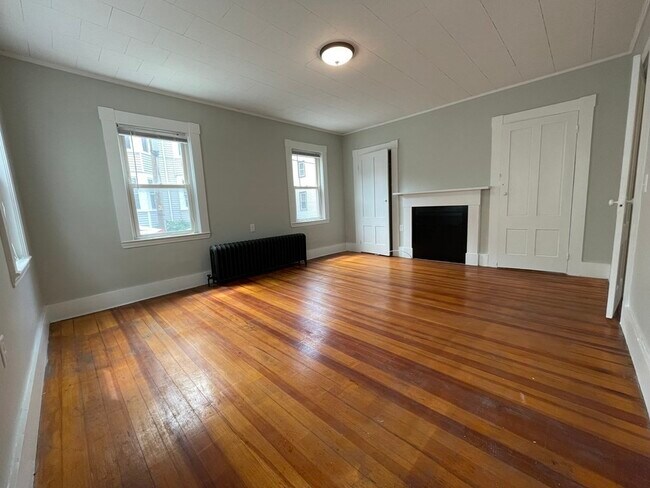 16 Lemon St-Unit -1 in Salem, MA - Building Photo - Building Photo