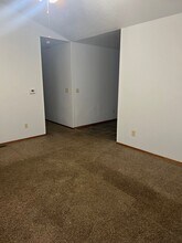 1406 W 9th St in Joplin, MO - Building Photo - Building Photo