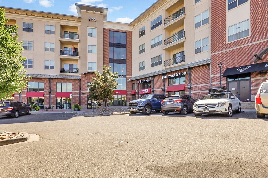 10111 Inverness Main St in Englewood, CO - Building Photo