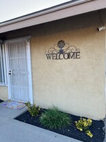 350 Brown St, Unit 2 in San Jacinto, CA - Building Photo