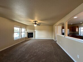 2551 SW Indian Ln in Redmond, OR - Building Photo - Building Photo