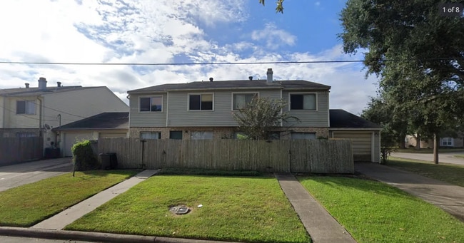 property at 8565 Glen Meadow Ln