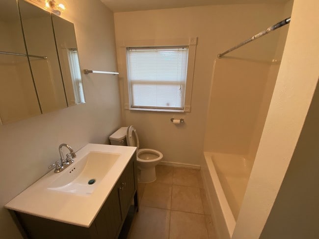 112 Belmont Dr in Palatka, FL - Building Photo - Building Photo