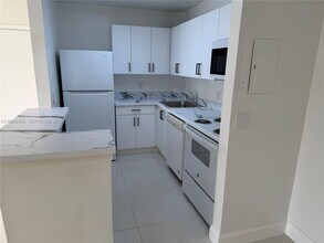 10773 Cleary Blvd in Plantation, FL - Building Photo - Building Photo